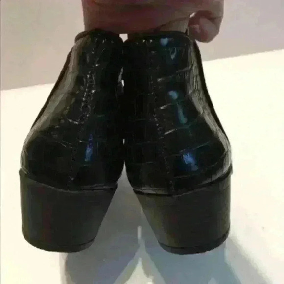 New Simply Vara Svdanna Faux Suede Alligator Print - Picture 6 of 8